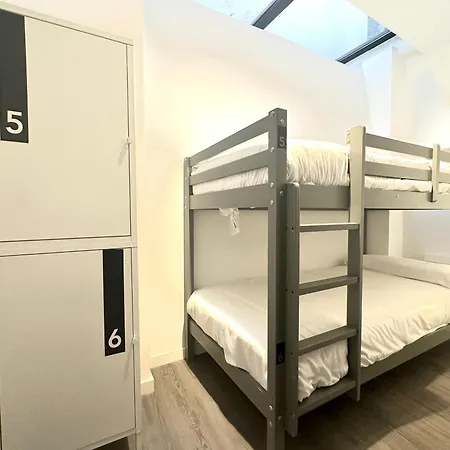 Hostel Alicante 4* 阿利坎特